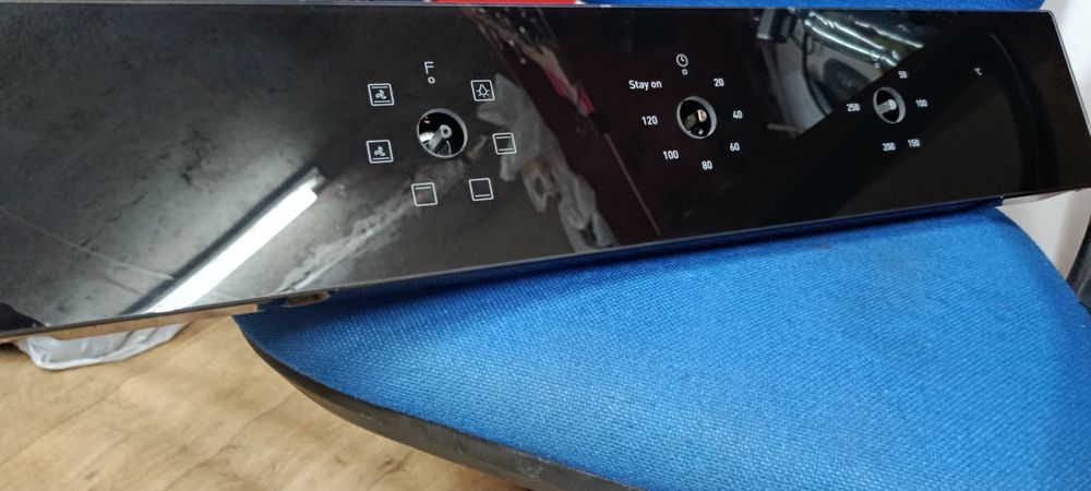 Продам запчасти для духовки Midea