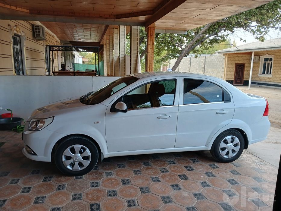 Nexia 3 Sotiladi