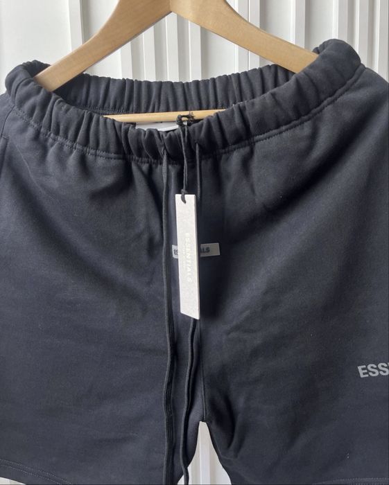 *OFERTA* Pataloni Scurti Essentials -verificare colet