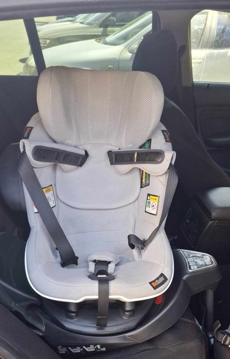 Scaun auto BeSafe iZi Turn i-Size 2022, rotativ, 6 luni-4 ani