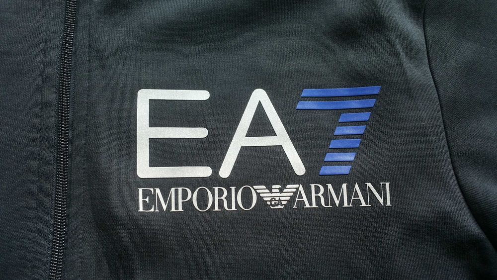 EMPORIO ARMANI Размер L / XL мъжка оригинална горница 33-64