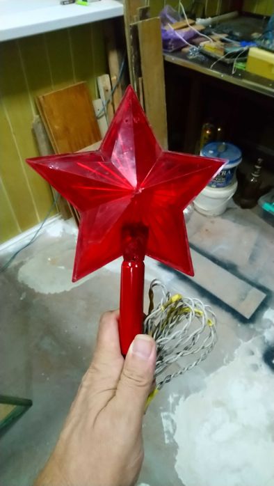 Новогодняя искусственная ёлка