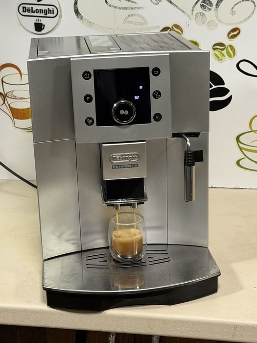 Кафемашина кафе автомат delonghi perfecta с гаранция
