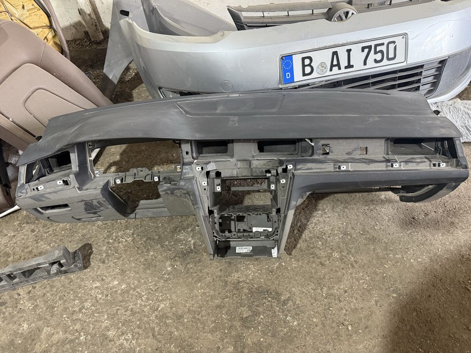 Арматурно табло vw passat b8 пасат б8