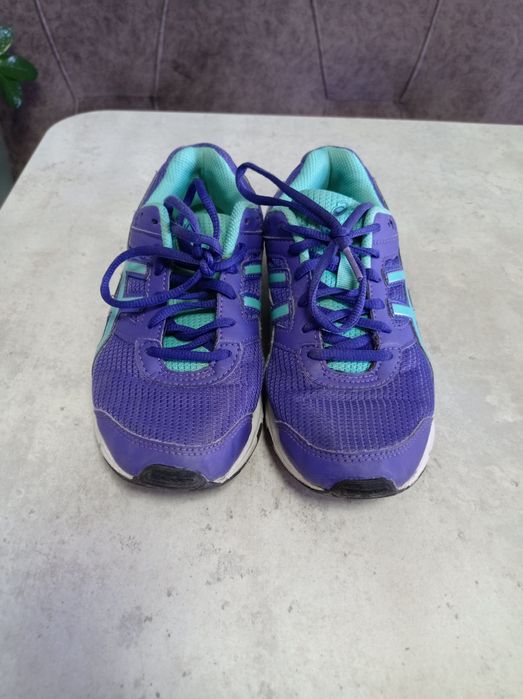 Маратонки Асикс-36 номер