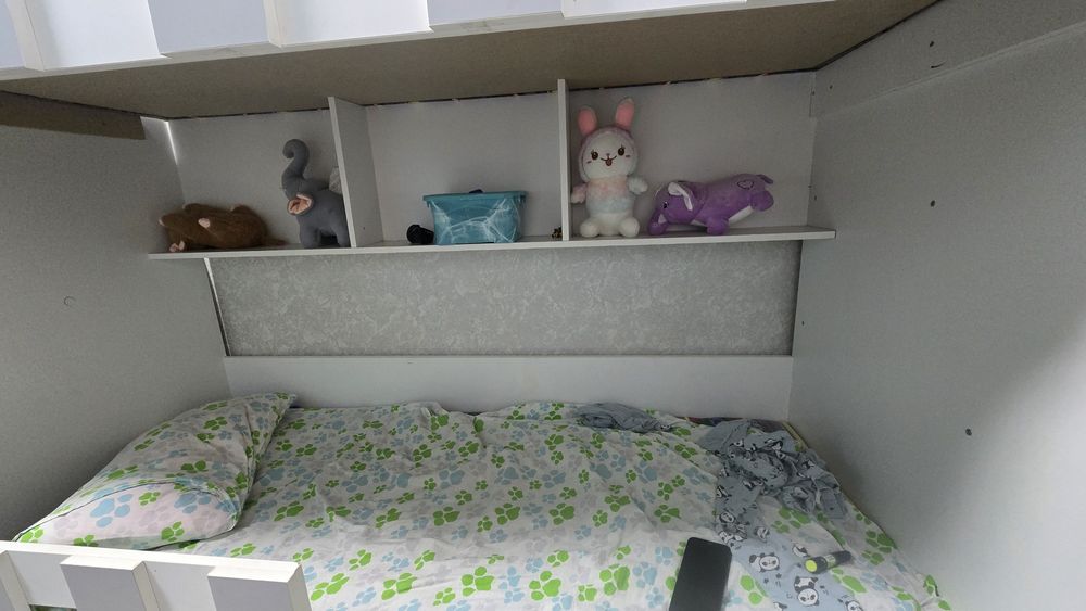 Продам б/у кровать