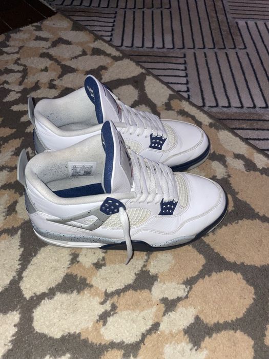 Jordan 4 midnight navy
