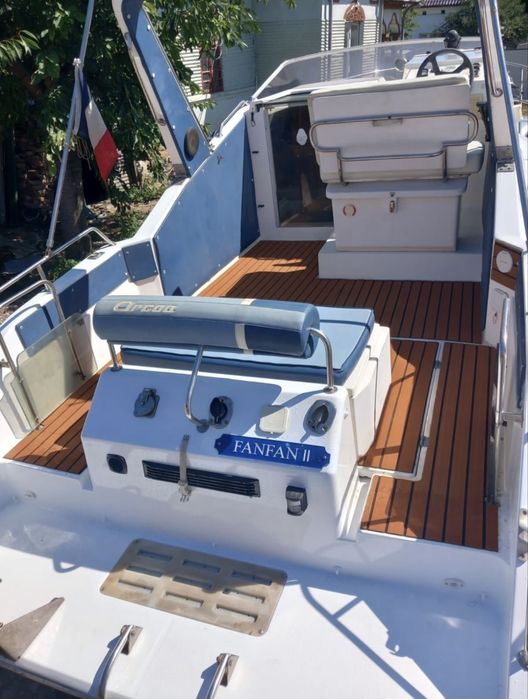 Ambarcatiune Arcoa variante hala amenajari