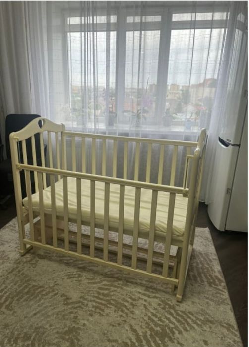 Кроватка детская