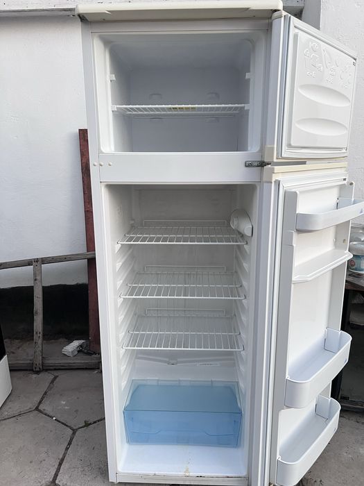 Холодильник и газ