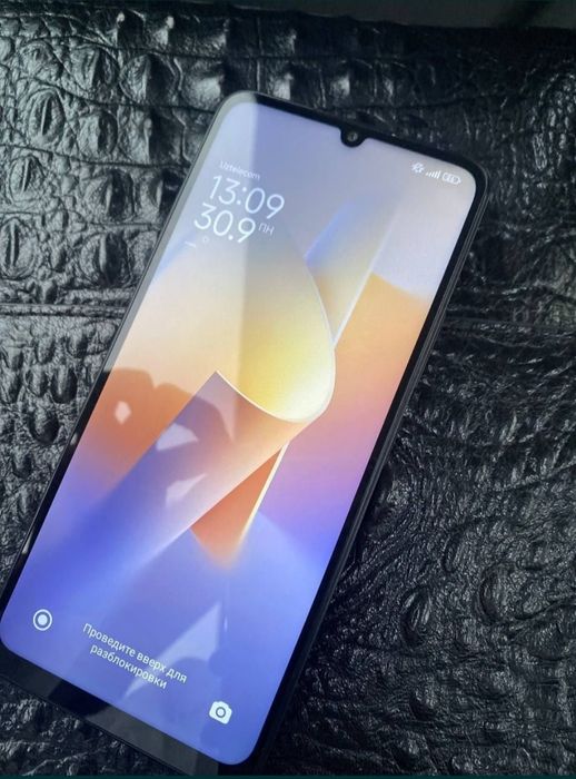 Redmi 13c pamid 128 GB sastayana Narmalni narhi 1 mlion sum