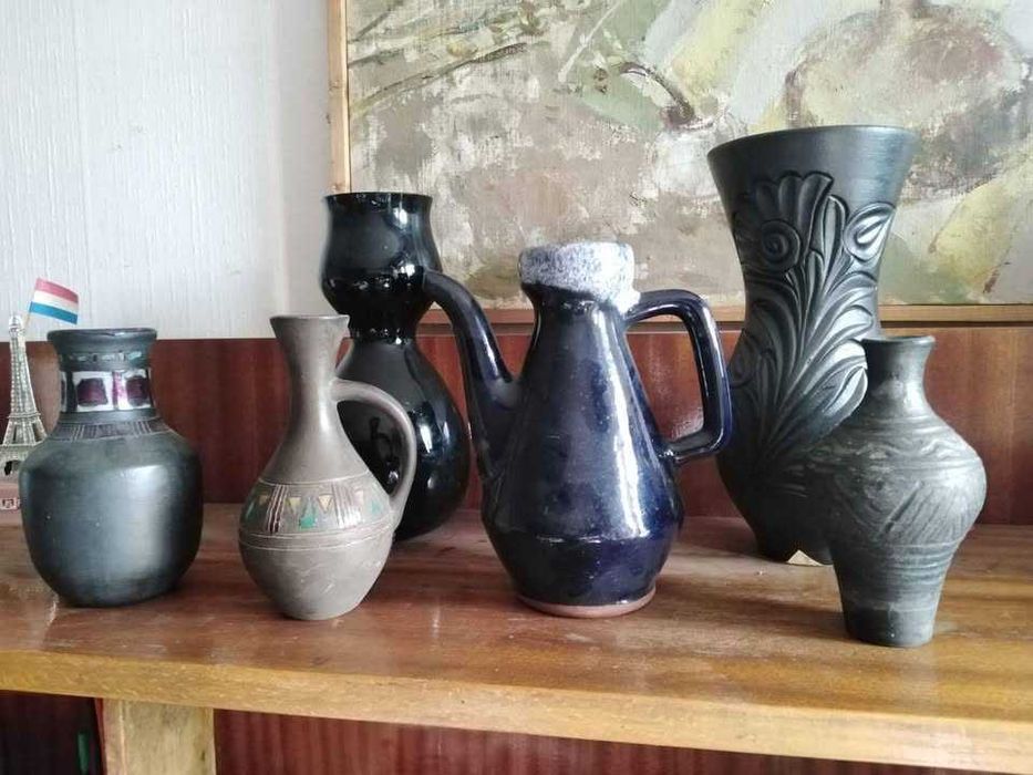 Картини, вази, свещници и др.