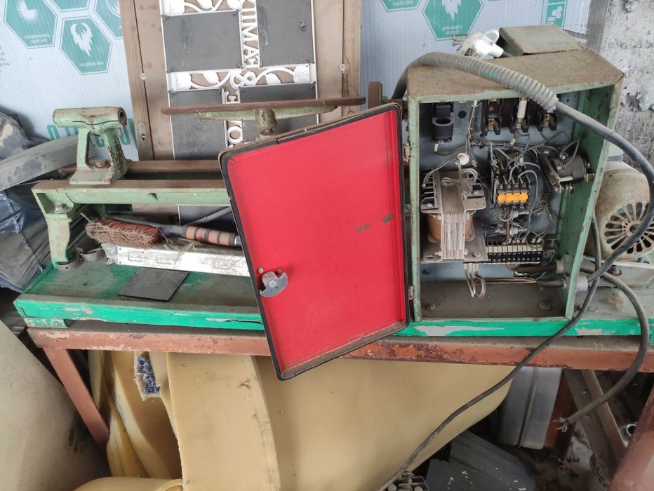 Токарный станок по дереву Школьник