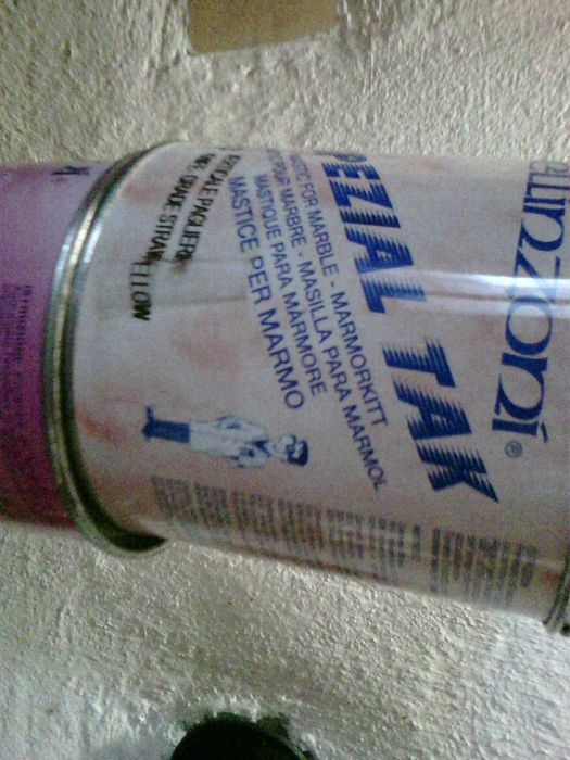 продавам импреграционна паста за камък и 120плочки фаянс