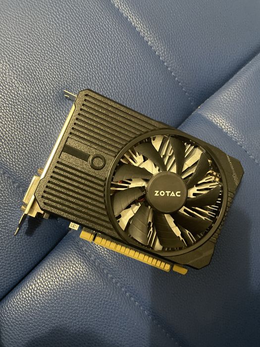 видеокарта Zotac GTX1050 - 2Gb
