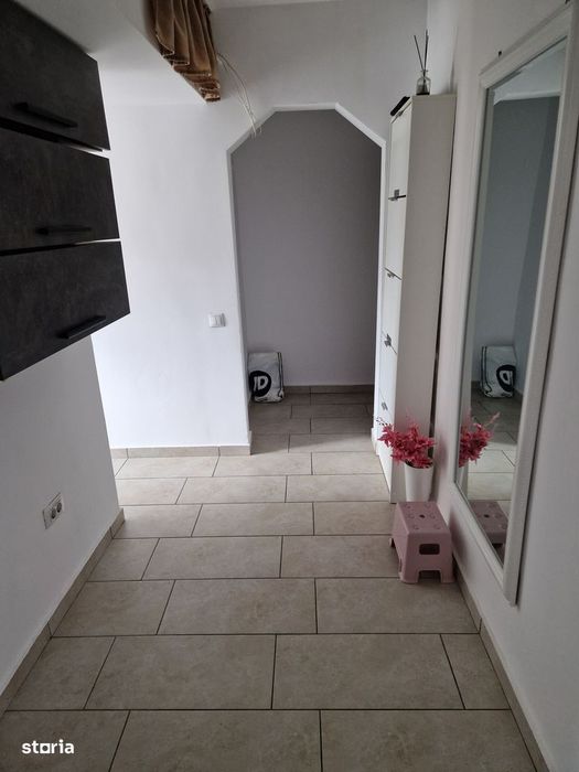 Închiriez Apt. 3 Camere – Etaj 2 | Centrală Proprie | Complet Utilat