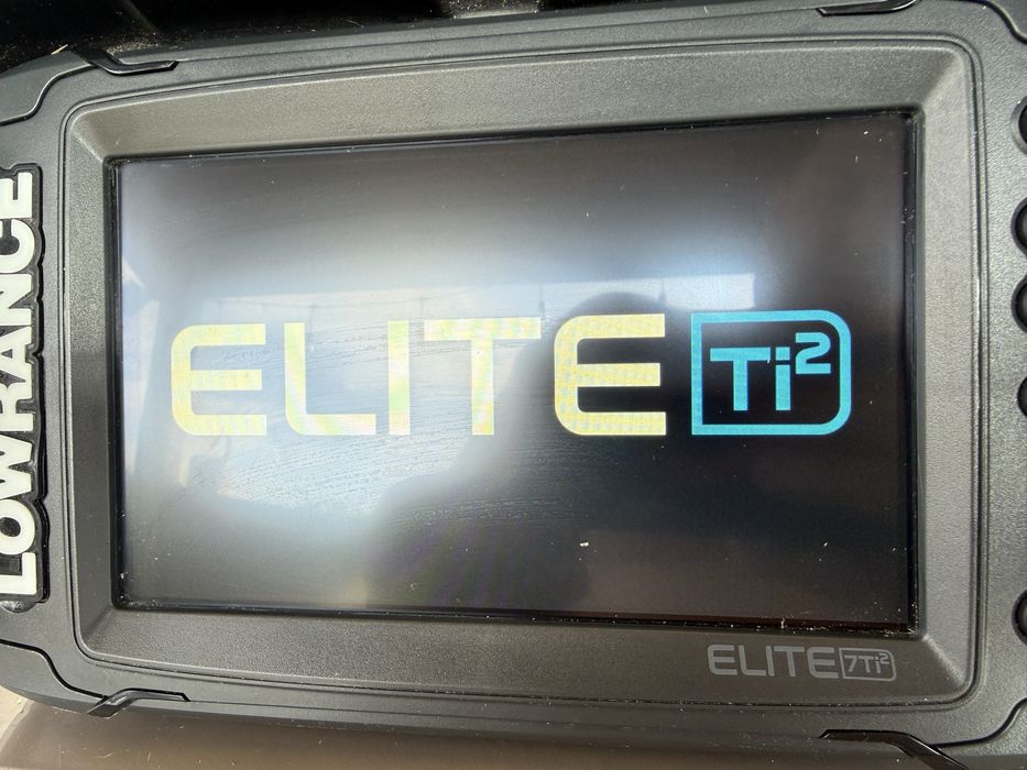 Sonar lowrance elite 7 ti2 cu side