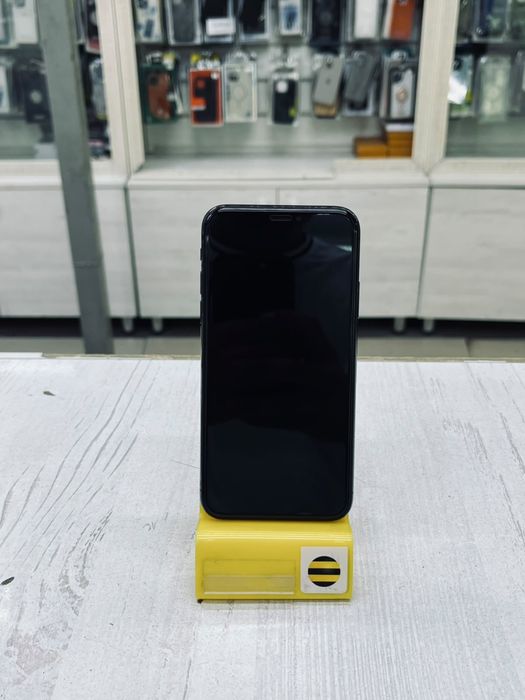 iphone xs.      .