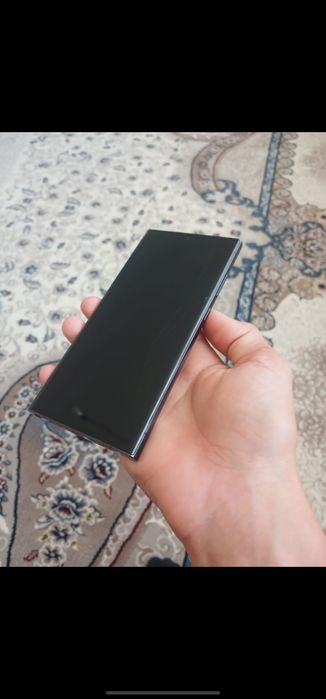Продам s23 ultra пантера в подарк.