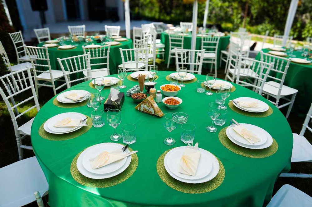 Pachet complet evenimente – cort profesional, mese și scaune