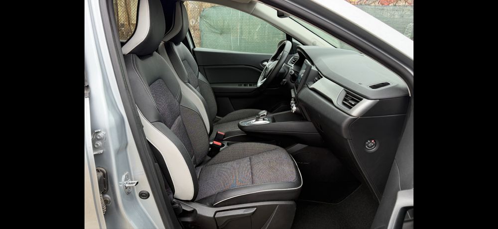 RENAULT CAPTUR=2021=1.6=145CP=E6=Automat=Camera=Distro=Plug In Hybrid=