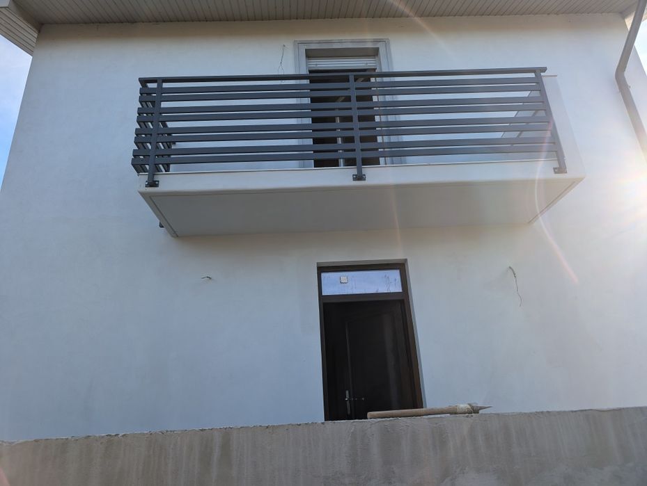 Casa noua cu demisol
