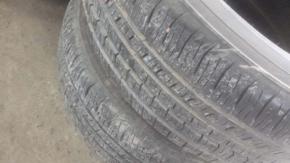 Продам резину комплект