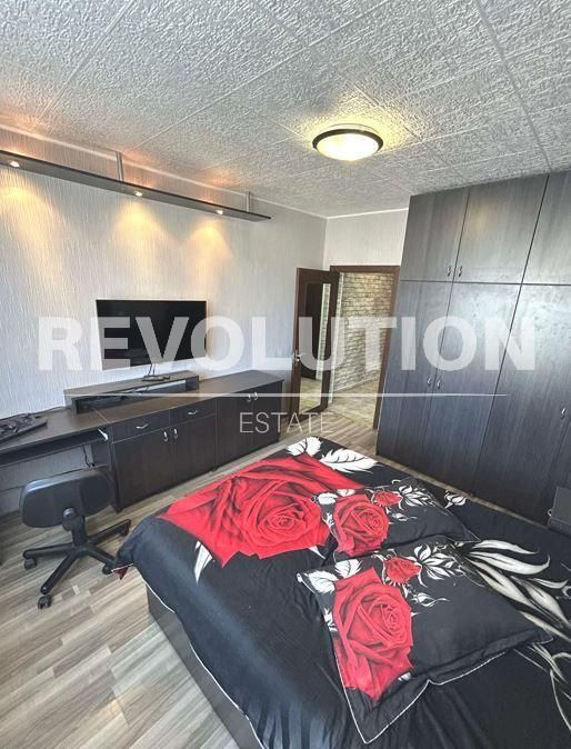 Дава се под наем Многостаен апартамент в Варна, Възраждане 1 - 110 кв.м за 498.27 € - Снимка #3