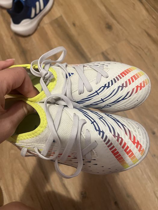 Adidasi de fotbal adidas copii 28
