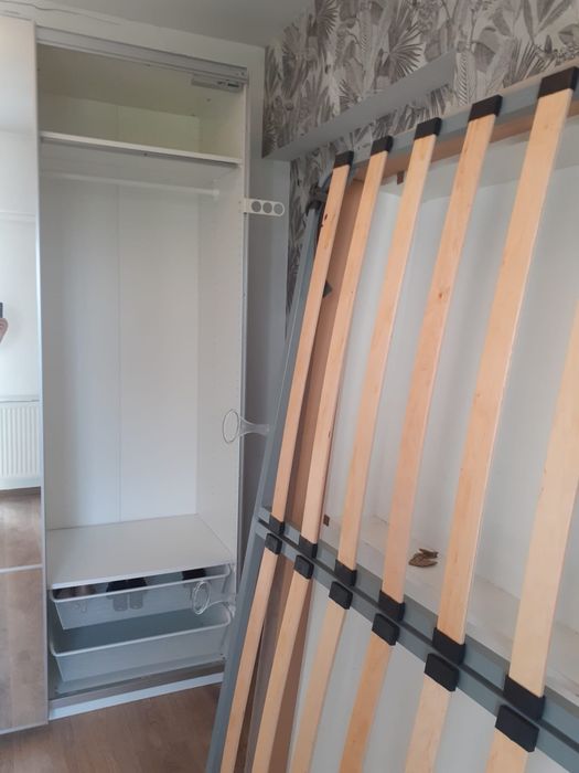 Dulap Ikea usi glisante