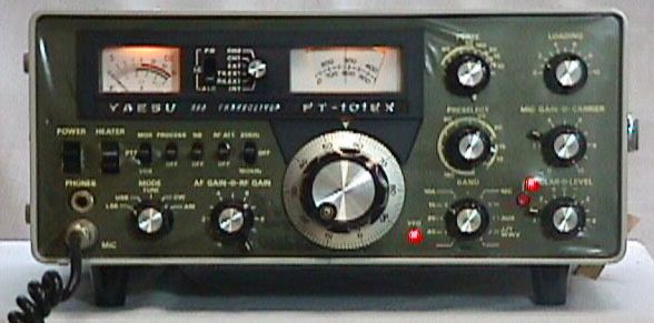 Yaesu FT-101EX. Transceiver HF