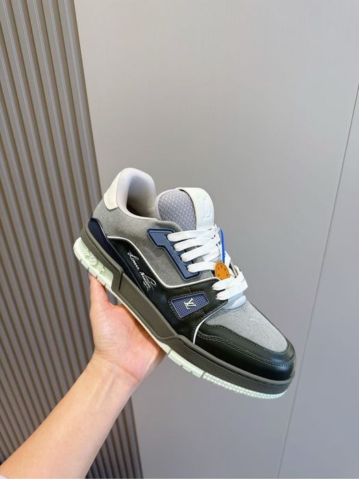 Adidasi Louis Vuitton , calitate premium , pe comanda , noi , 43