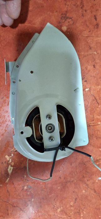 Mini turbina electrică