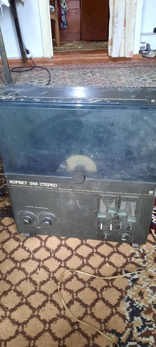 Продам срочно проигрыватель