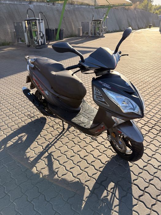 Scuter Barton Falcon 50cc