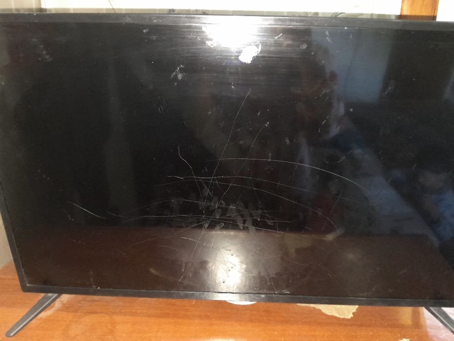 Televezor smart emas