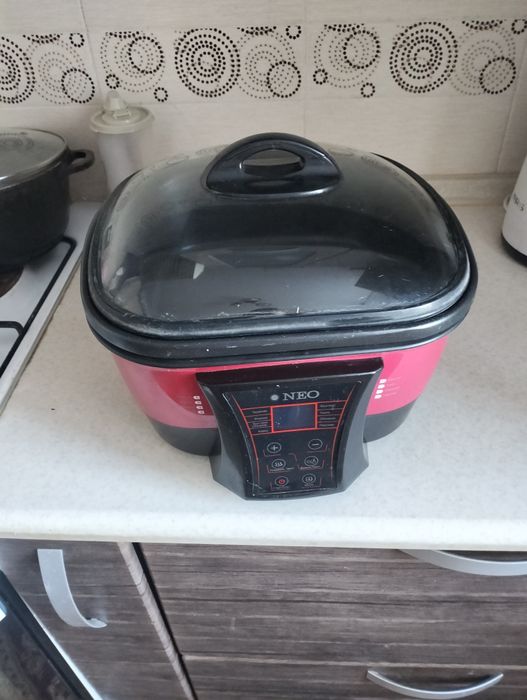 Продаю мультиварка в идеальном состоянии