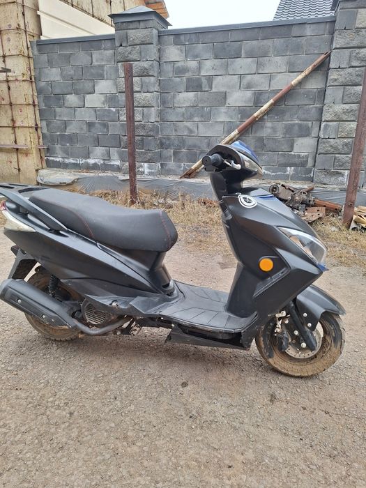 Продам скутер 125
