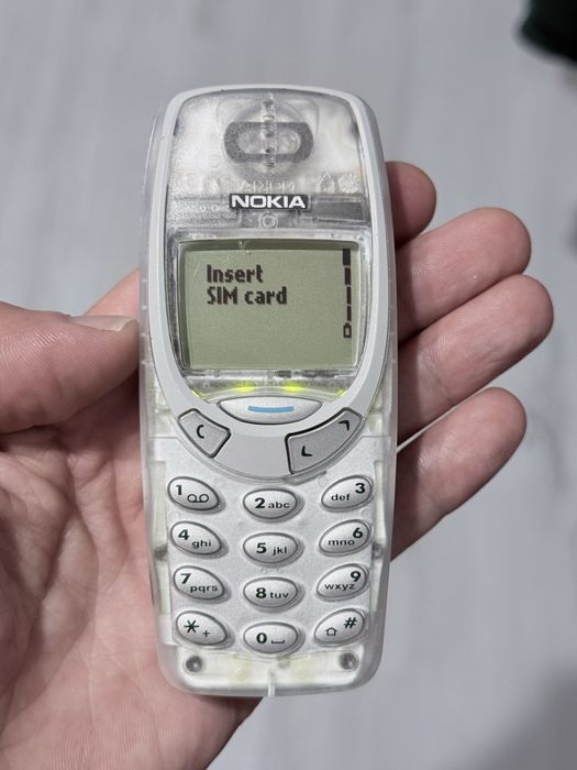 Nokia 3330 carcasa transparenta (alte modele disponibile)