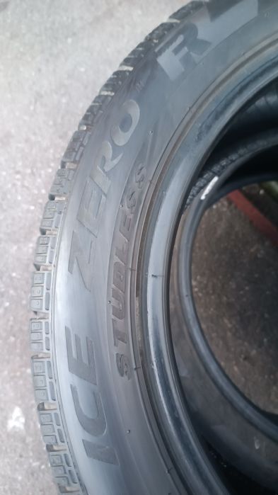 225/50/17 Pirelli