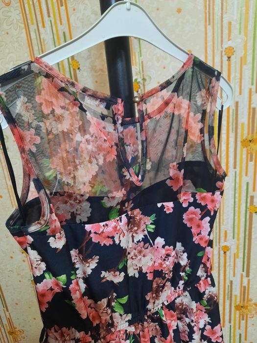 Платья,  в отличном состоянии