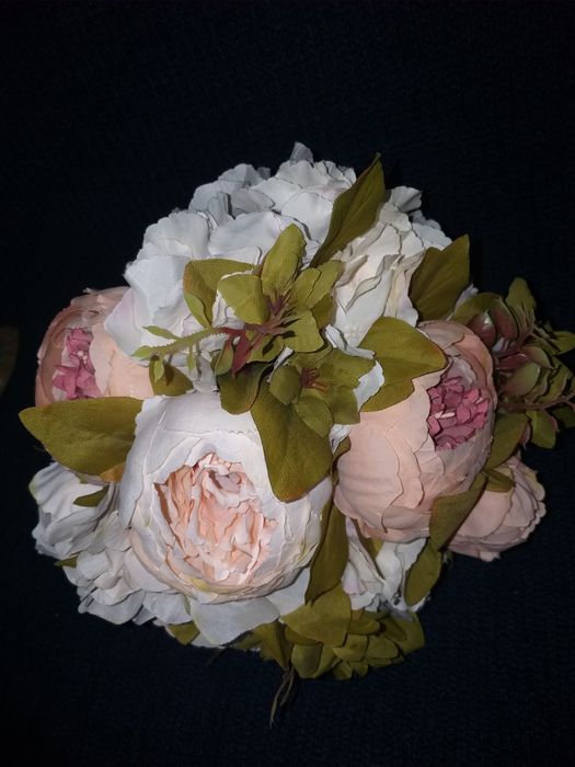 Свадебный букет с бутоньерками