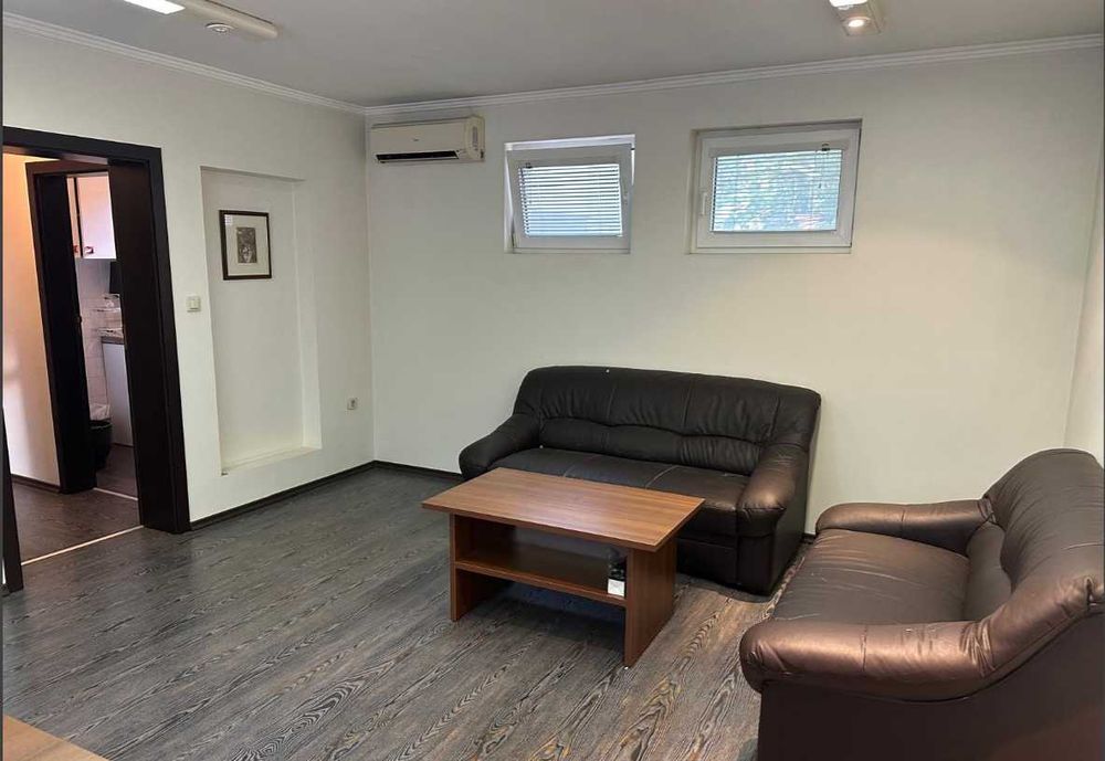 Продава се Офис в Варна, Център - 99 кв.м за 1545 €/кв.м - Снимка #6