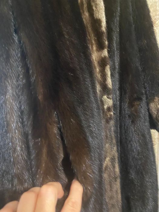 Продам норковую шубу