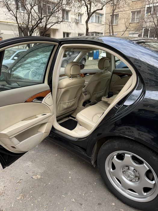 Mercedes Benz E220 W211