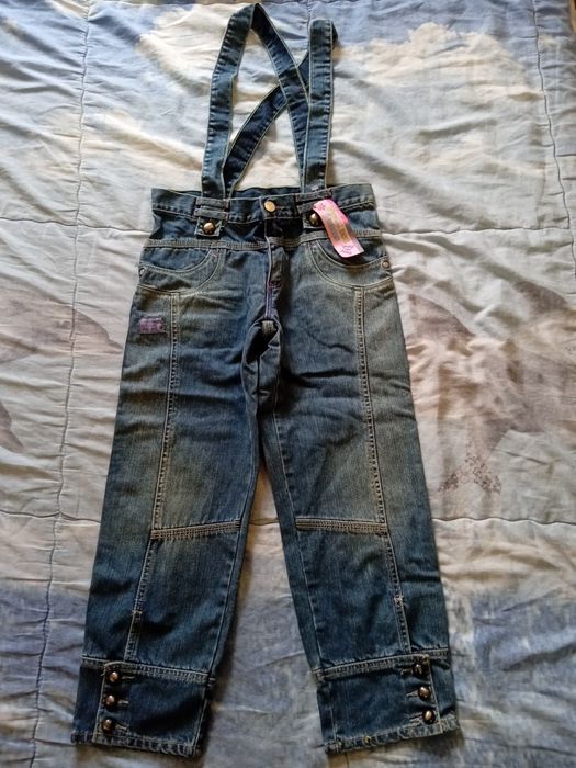 Ново детско гащеризонче