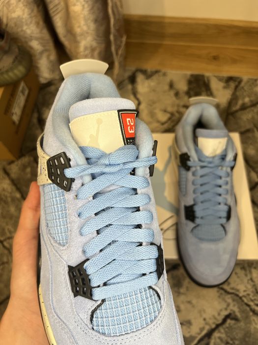 Jordan 4 university blue
