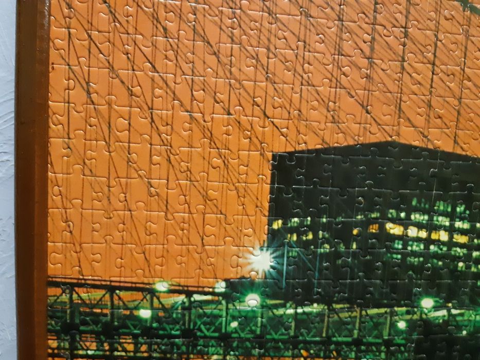 Огромен ПЪЗЕЛ 12 000 части, залепен