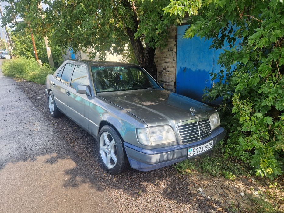 Продам Мерседес w124