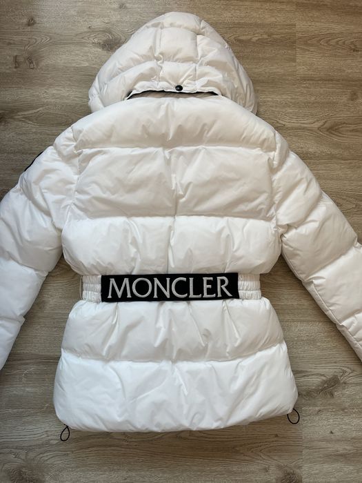 Дамско зимно яке